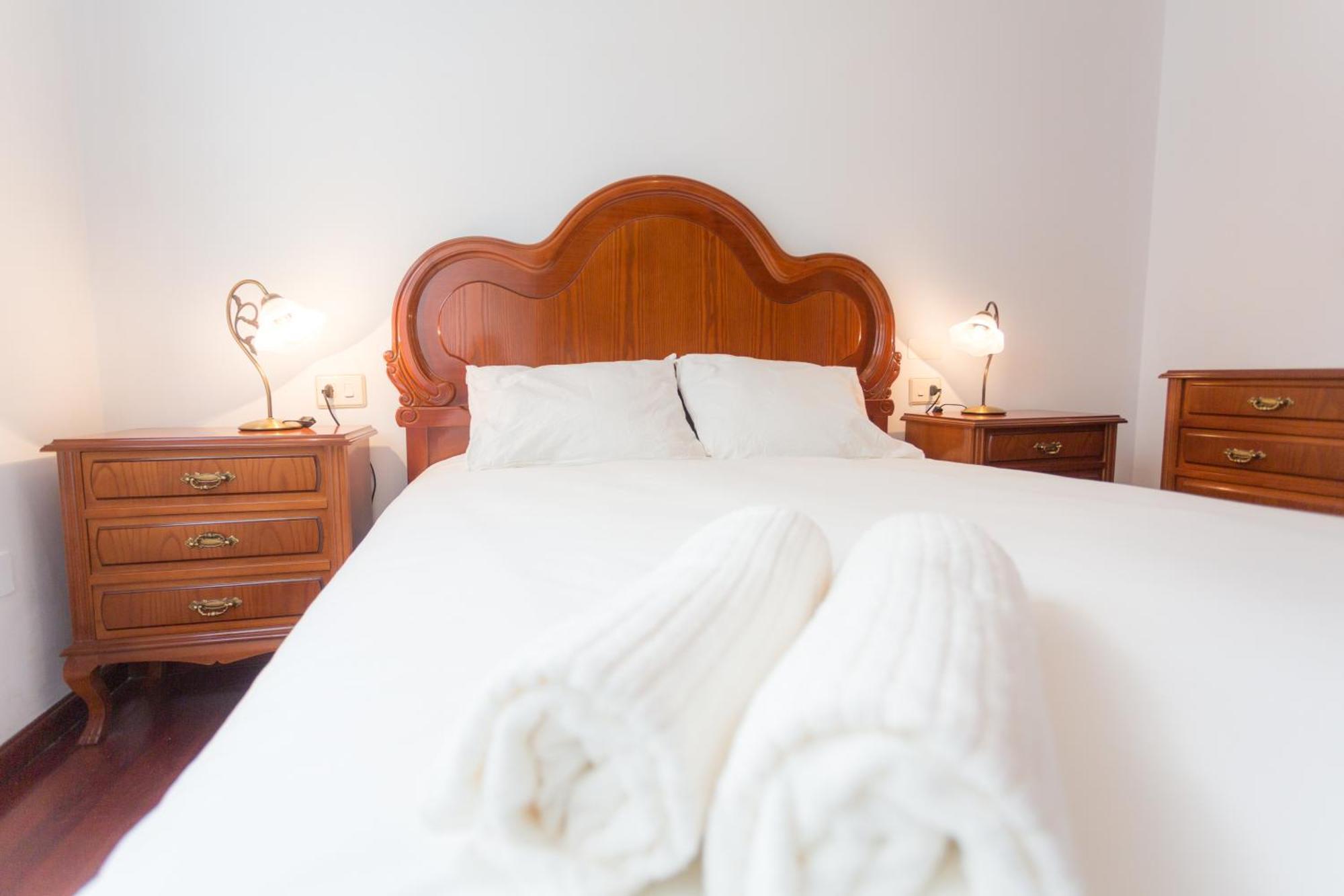 Disfruta De Melide En Este Amplio Apartamento Zewnętrze zdjęcie