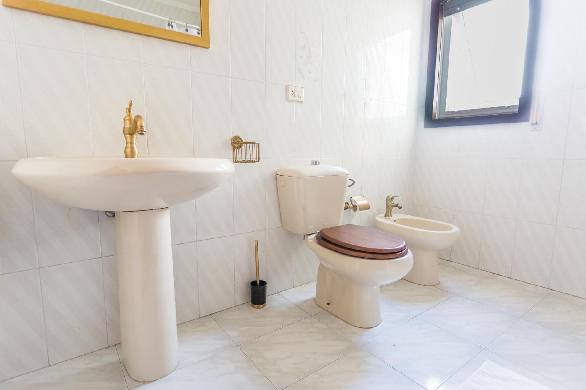 Disfruta De Melide En Este Amplio Apartamento Zewnętrze zdjęcie