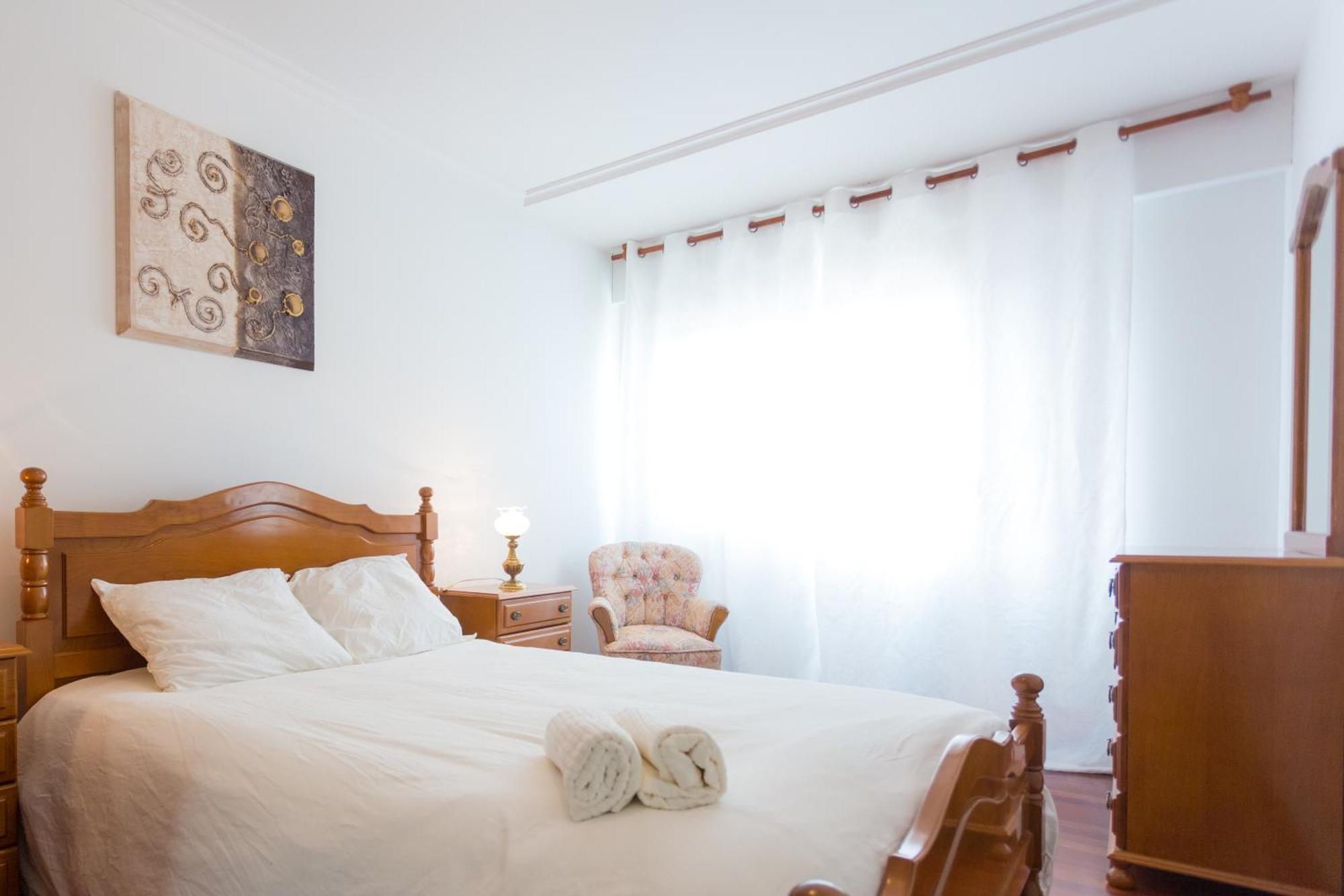 Disfruta De Melide En Este Amplio Apartamento Zewnętrze zdjęcie
