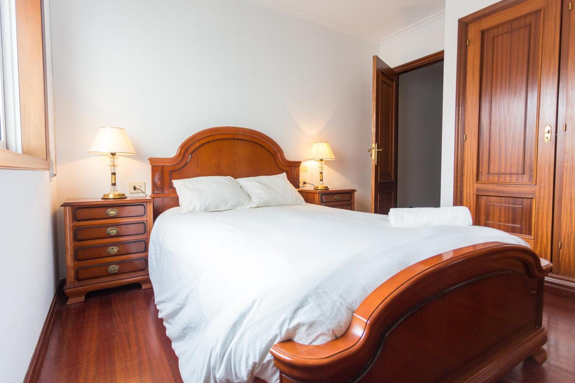 Disfruta De Melide En Este Amplio Apartamento Zewnętrze zdjęcie
